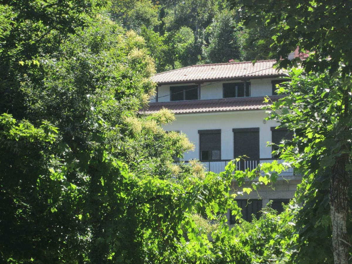 Casa De Casarelhos - Vistas Rio, Campo E Montanha - Lareira Apartment Vườn quốc gia Peneda-Gerês Ngoại thất bức ảnh