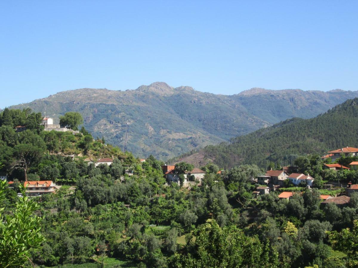 Casa De Casarelhos - Vistas Rio, Campo E Montanha - Lareira Apartment Vườn quốc gia Peneda-Gerês Ngoại thất bức ảnh
