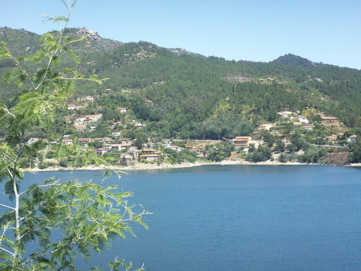 Casa De Casarelhos - Vistas Rio, Campo E Montanha - Lareira Apartment Vườn quốc gia Peneda-Gerês Ngoại thất bức ảnh